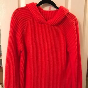 Gap sweater size S